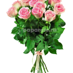 15 нежно розовых роз