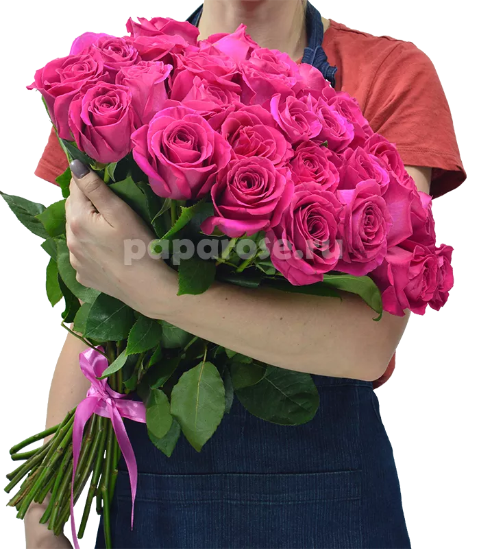25 ярко розовых роз 60 см