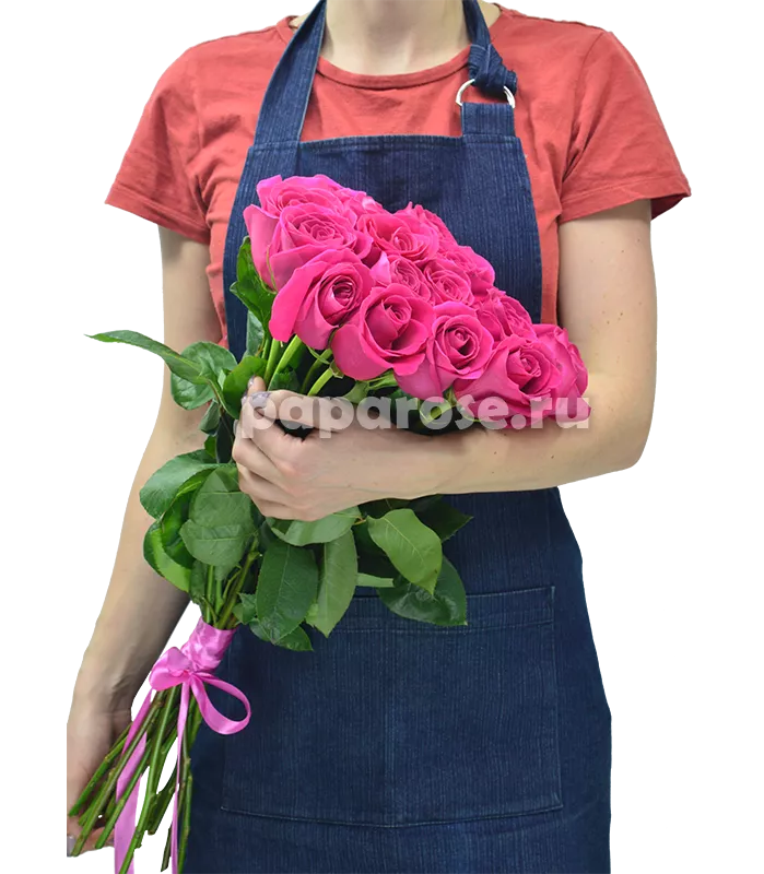 15 ярко розовых роз 60 см